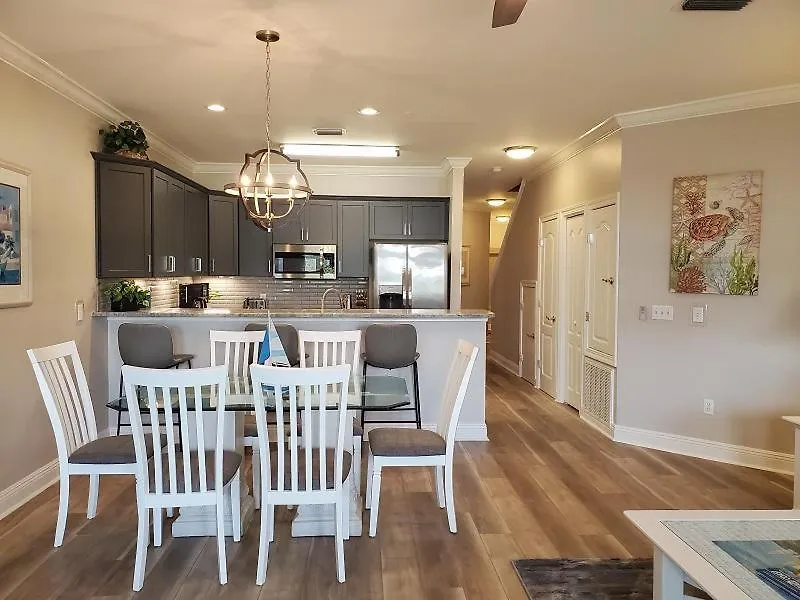 Lakefront 311 Destin